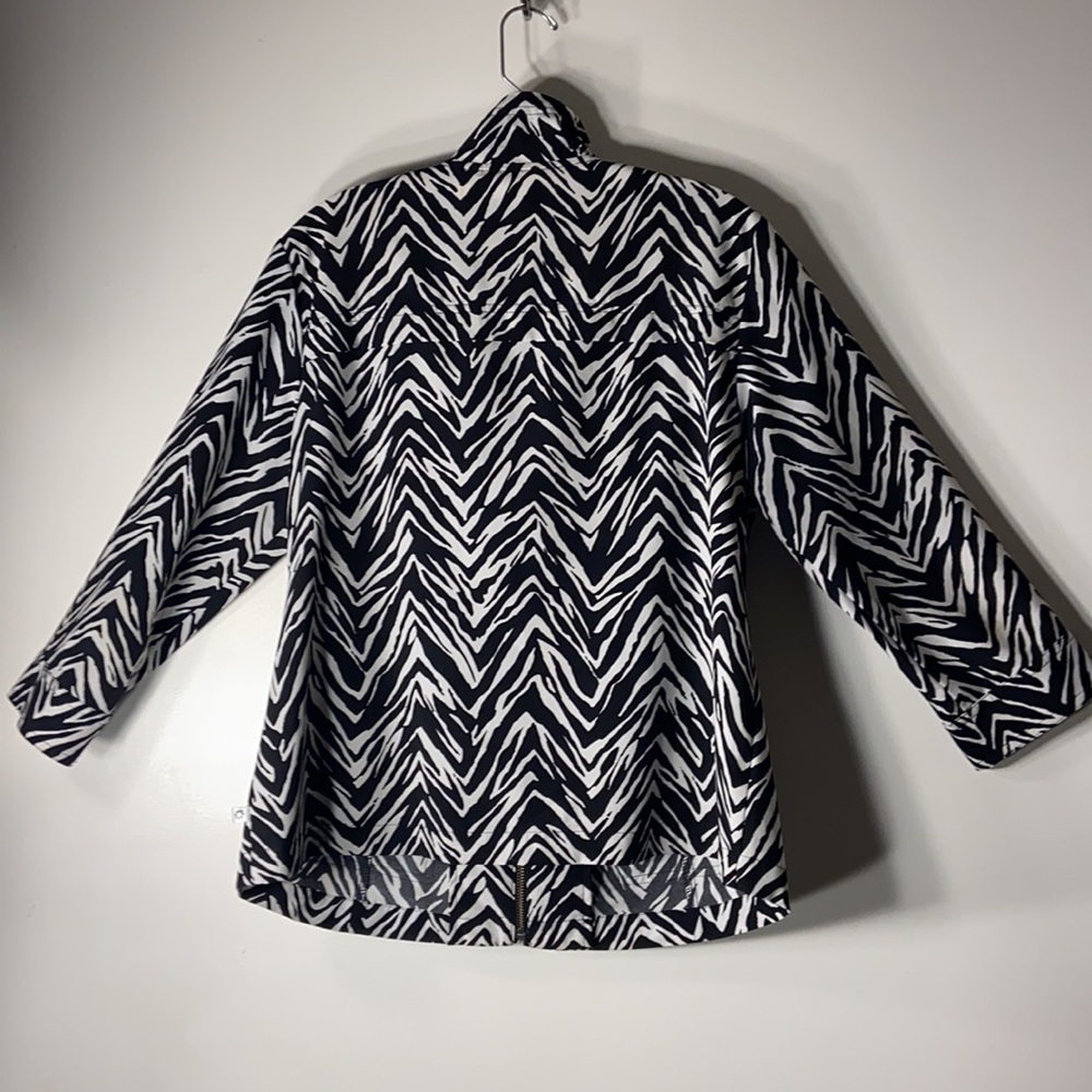 Chico Jacket - image 5